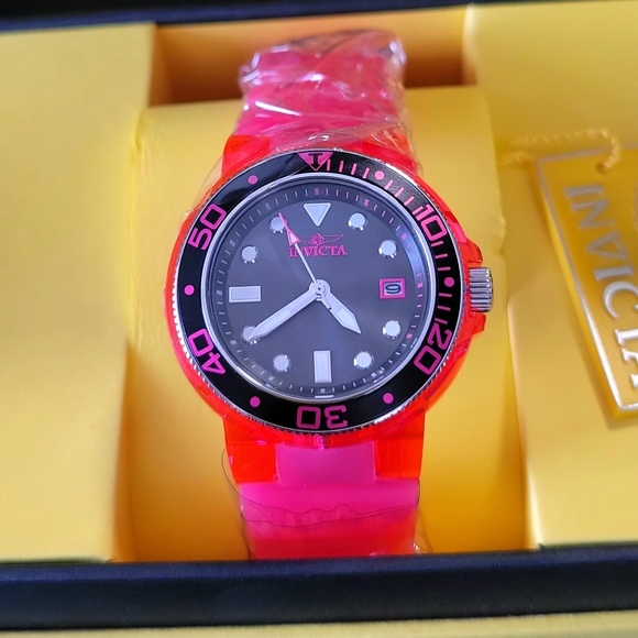 Invicta Pro Diver Anatomic Women's Watch - 40mm, Transparent, Hot Pink (37302) - Picture 4 of 4
